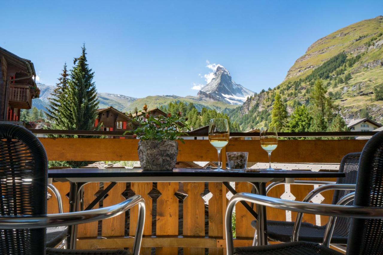 Haus Welcome Zermatt Bagian luar foto