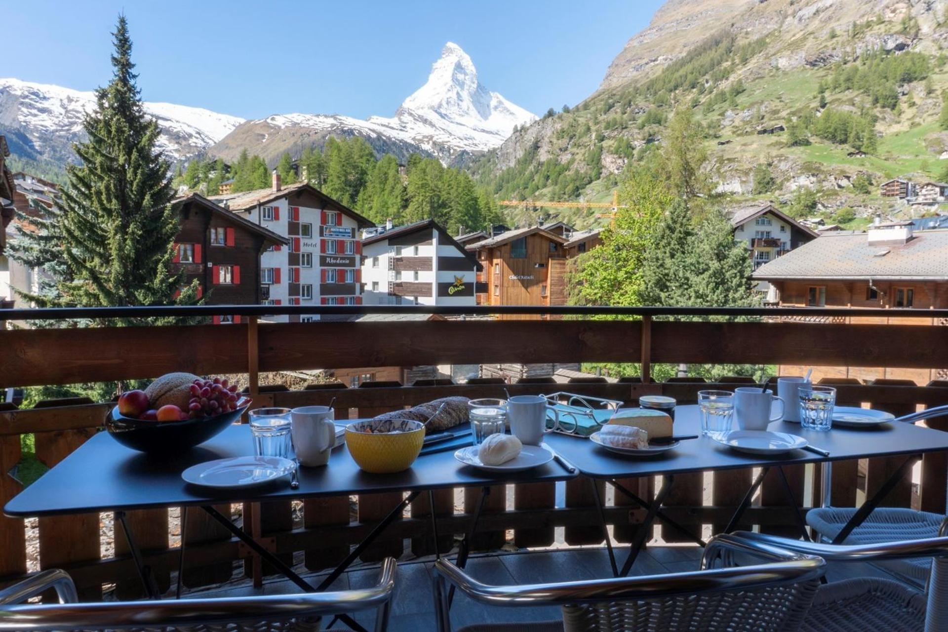 Haus Welcome Zermatt Bagian luar foto