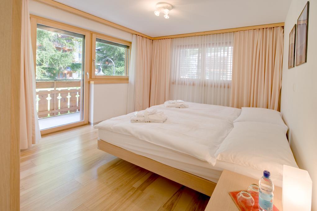Haus Welcome Zermatt Bagian luar foto